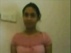 Hottie liebt hochwertige körper porno-videos und junge frau